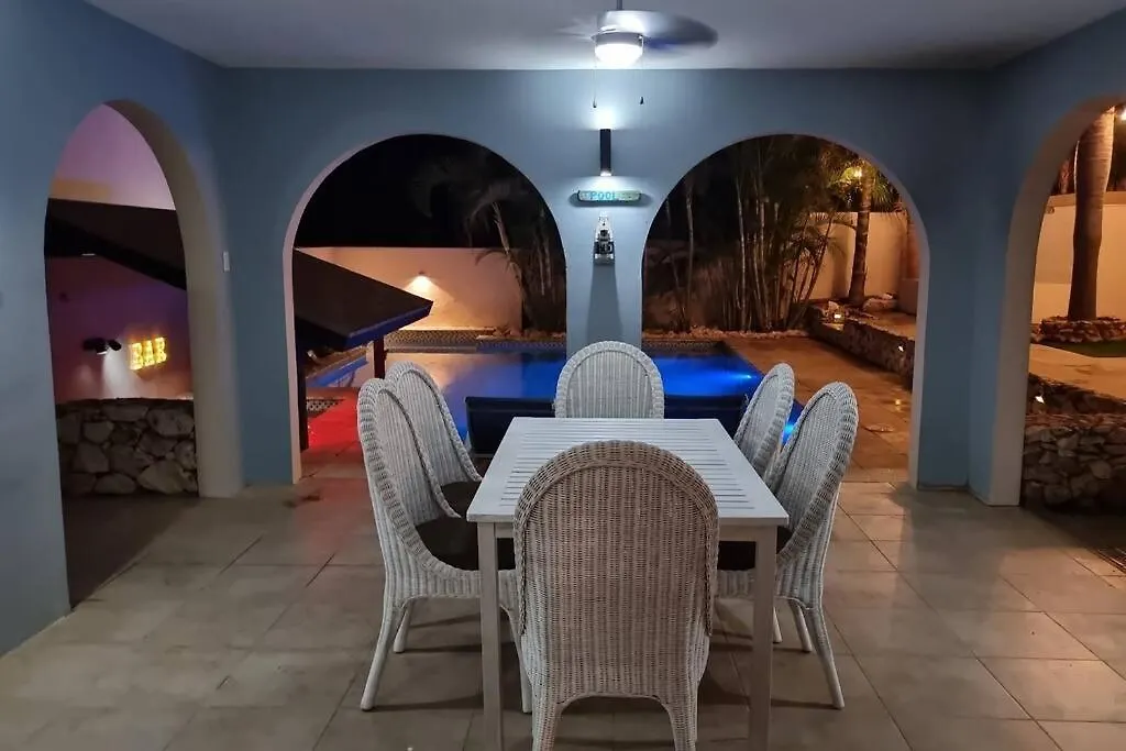 Villa Hye Willemstad Curacao
