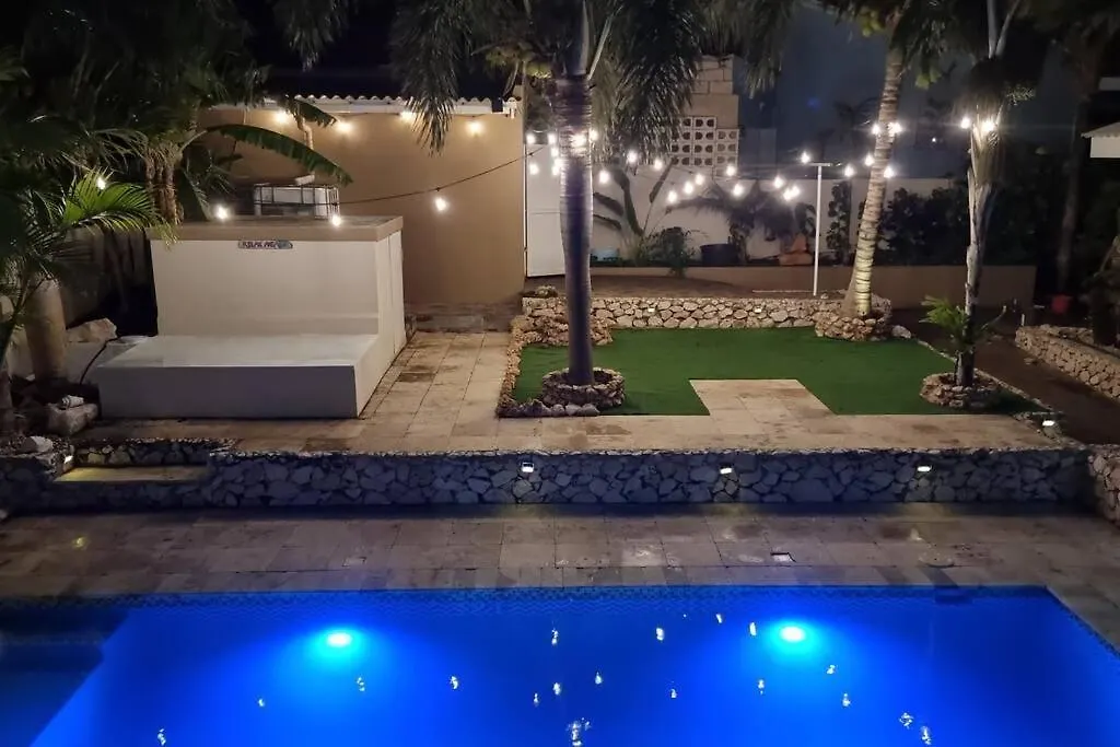 Villa Hye Willemstad